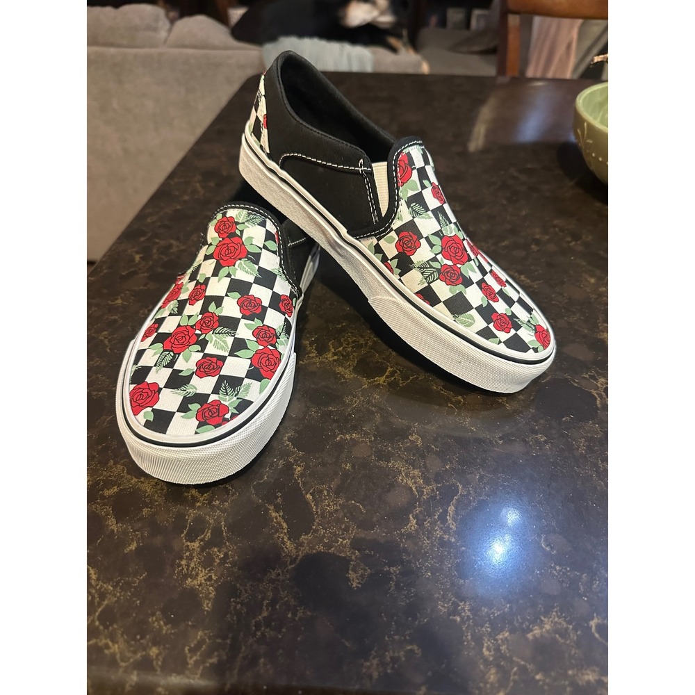 Vans Classic Slip-On Checkerboard Rose Floral Black White Red Sneakers Women 6.5